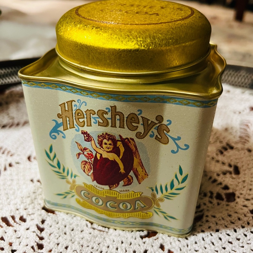 Hershey's Vintage Cocoa Tin